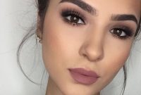Best Natural Prom Makeup Ideas To Makes You Look Beautiful05