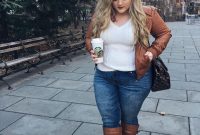 Casual And Comfy Plus Size Fall Outfits Ideas41