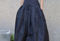 Cute Maxi Skirt Outfits To Impress Everybody16