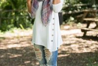 Lovely Fall Outfits Ideas To Try Right Now40