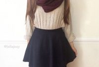 Modest But Classy Skirt Outfits Ideas Suitable For Fall06