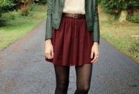Modest But Classy Skirt Outfits Ideas Suitable For Fall12