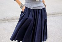 Modest But Classy Skirt Outfits Ideas Suitable For Fall26