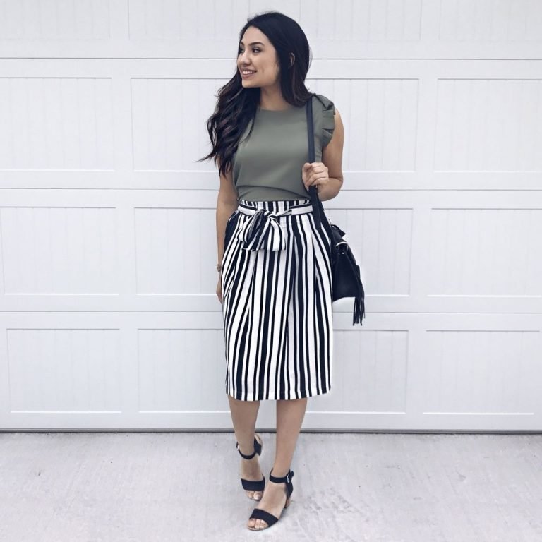 49 Modest But Classy Skirt Outfits Ideas Suitable For Fall