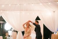 Awesome Outdoor Fall Wedding Tips Ideas16