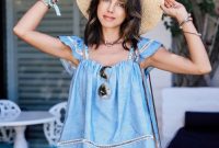 Charming Summer Outfits Ideas To Copy Right Now16