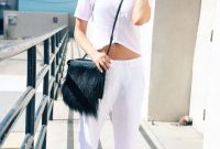 Charming Summer Outfits Ideas To Copy Right Now30