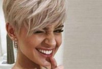 Chic Short Hairstyle To Copy Right Now13