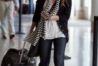 Classic And Casual Airport Outfit Ideas11