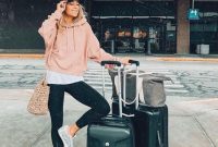 Classic And Casual Airport Outfit Ideas23
