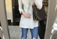 Cute Forward Fall Outfits Ideas To Update Your Wardrobe11