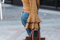 Cute Forward Fall Outfits Ideas To Update Your Wardrobe21