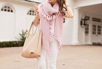 Cute Winter Outfits Ideas To Copy Right Now38