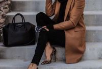 Elegant Fall Outfits Ideas To Inspire You24