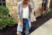 Pretty Summer Casual Outfits Ideas For Women10