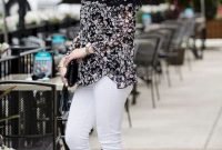Pretty Summer Casual Outfits Ideas For Women35
