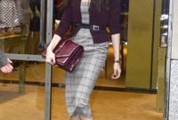 Stunning Work Office Outfit Ideas04