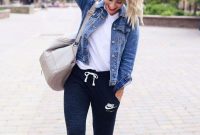 Trendy And Casual Outfits To Wear Everyday26