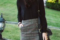 Incredible Skirt And Blouse This Fall Ideas35