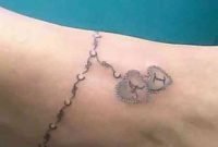 Lovely Foot Tattoo Ideas For Girls31