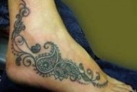 Lovely Foot Tattoo Ideas For Girls36