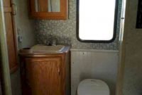 Minimalist Rv Bathroom Storage Ideas24