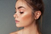 Popular Shimmer Summer Makeup Ideas05