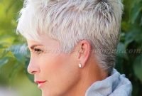 Pretty Grey Hairstyle Ideas For Women21