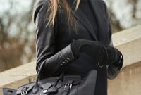 Pretty Winter Outfits Ideas Black Leather Jacket21