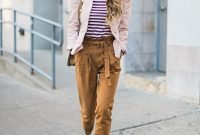 Pretty Winter Outfits Ideas High Waisted Pants34