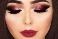 Stunning Shimmer Eye Makeup Ideas 201802