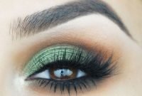 Stunning Shimmer Eye Makeup Ideas 201817
