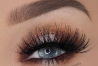 Stunning Shimmer Eye Makeup Ideas 201822
