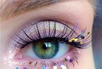 Stunning Shimmer Eye Makeup Ideas 201828