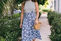 Wonderful Midi Skirt Outfit Ideas For Spring And Summer 201809