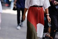 Wonderful Midi Skirt Outfit Ideas For Spring And Summer 201823