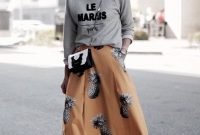 Wonderful Midi Skirt Outfit Ideas For Spring And Summer 201842