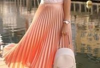 Wonderful Midi Skirt Outfit Ideas For Spring And Summer 201843