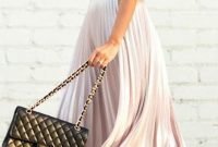Wonderful Midi Skirt Outfit Ideas For Spring And Summer 201848