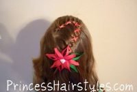 Cute Christmas Braided Hairstyles Ideas32