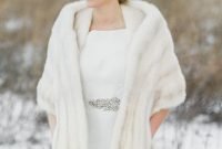 Fabulous Winter Wonderland Wedding Dresses Ideas12