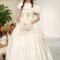 Fabulous Winter Wonderland Wedding Dresses Ideas23