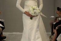 Fabulous Winter Wonderland Wedding Dresses Ideas27