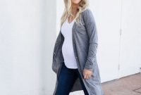 Lovely Maternity Winter Outfits Ideas32