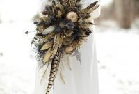 Modern Rustic Winter Wedding Flowers Ideas24