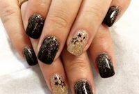 Outstanding Christmas Nail Art New 2017 Ideas34