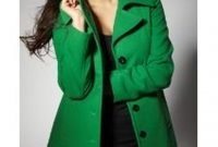 Stylish Emerald Coats Ideas For Winter11