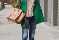 Stylish Emerald Coats Ideas For Winter25