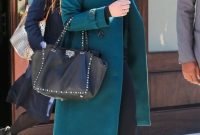 Stylish Emerald Coats Ideas For Winter28