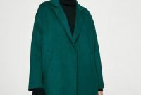 Stylish Emerald Coats Ideas For Winter32